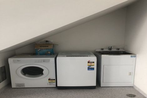 Photo of property in 51 Patons Road, Howick, Auckland, 2014