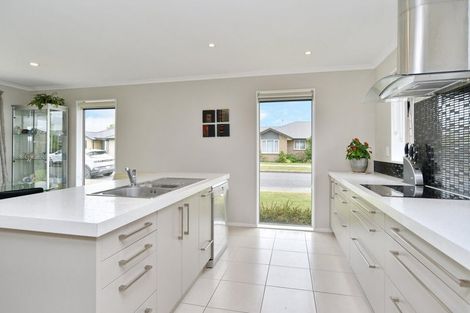 Photo of property in 11 Mulberry Street, Rangiora, 7400