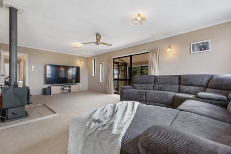 Photo of property in 2 Kamaka Crescent, Bridge Hill, Alexandra, 9320