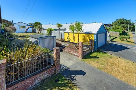 Photo of property in 16 Tovey Street, New Brighton, Christchurch, 8061