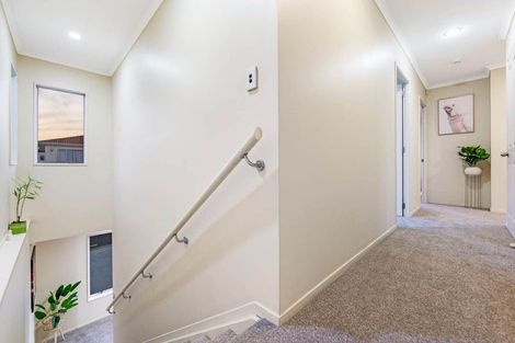 Photo of property in 6 Magnolia Place, Flat Bush, Auckland, 2016