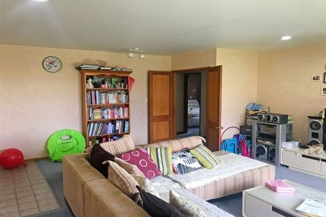 Photo of property in 13 Arkwright Place, Halswell, Christchurch, 8025