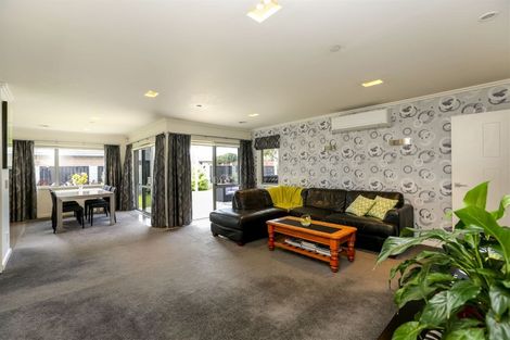 Photo of property in 6 Marlin Terrace, Bell Block, New Plymouth, 4312