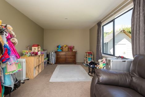 Photo of property in 48a Mcfaddens Road, St Albans, Christchurch, 8052