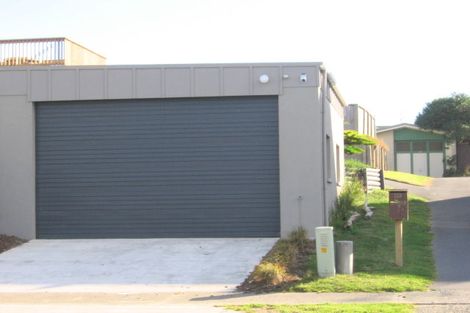 Photo of property in 119 Tutere Street, Waikanae Beach, Waikanae, 5036