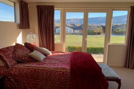 Photo of property in 3 De Bettencor Place, Mount Pisa, Cromwell, 9383