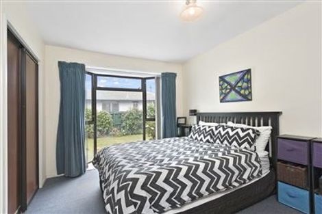 Photo of property in 25b Te Maru Place, Redwood, Christchurch, 8051