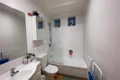 Photo of property in 281 Maunganui Road, Mount Maunganui, 3116