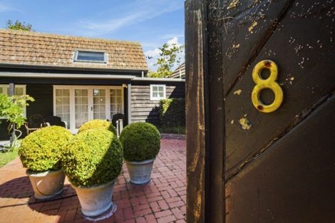 Photo of property in 8 Myrtle Street, Hutt Central, Lower Hutt, 5010