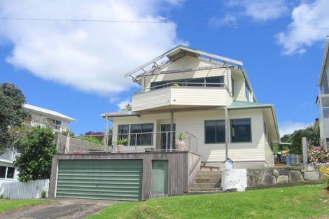 Photo of property in 21 The Terrace, Waihi Beach, 3611