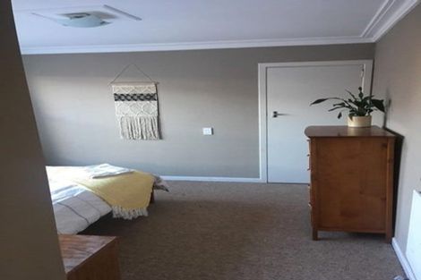 Photo of property in 566 Herbert Street, Waverley, Invercargill, 9810