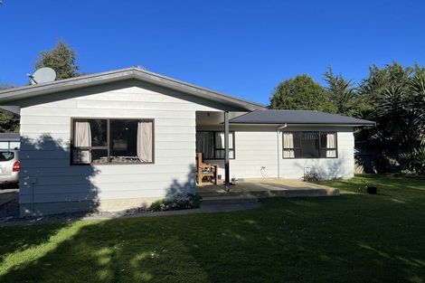 Photo of property in 1 Perry Crescent, Greenmeadows, Napier, 4112