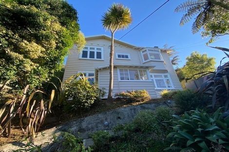 Photo of property in 24 Highbury Crescent, Highbury, Wellington, 6012