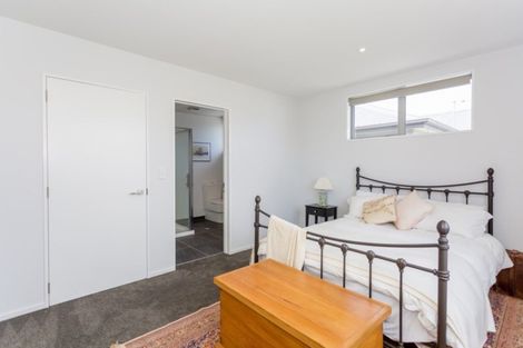 Photo of property in 3/27 Sherborne Street, St Albans, Christchurch, 8014