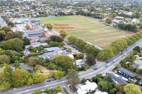 Photo of property in 61 Straven Road, Riccarton, Christchurch, 8011
