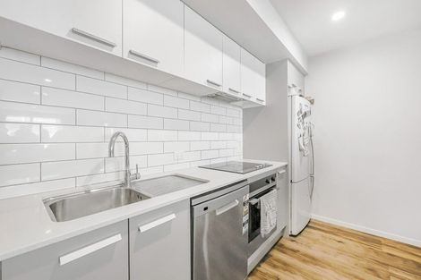 Photo of property in 206/25 Bute Road, Browns Bay, Auckland, 0630