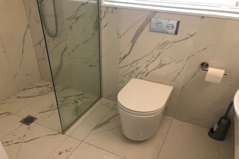 Photo of property in 57 Milford Road, Milford, Auckland, 0620