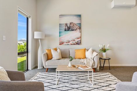 Photo of property in 81 Te Kio Crescent, Papamoa Beach, Papamoa, 3118