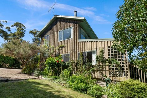 Photo of property in 15 Turiapua Lane, Parua Bay, Whangarei, 0174