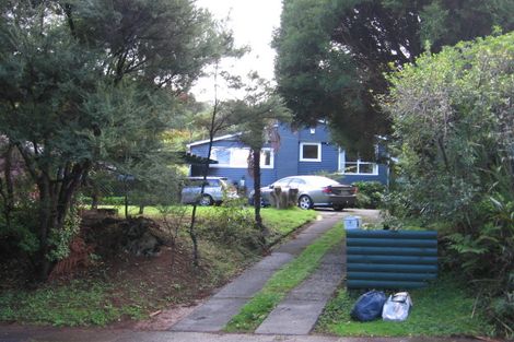 Photo of property in 141 Woodlands Park Road, Titirangi, Auckland, 0604