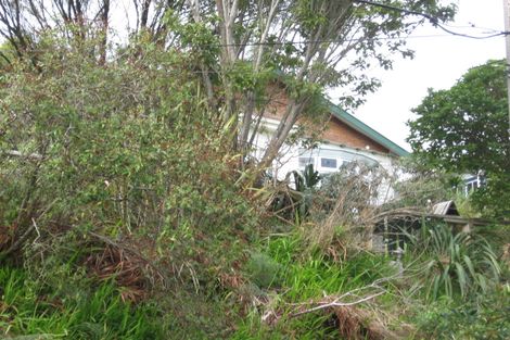 Photo of property in 17 Richmond Avenue, Karori, Wellington, 6012