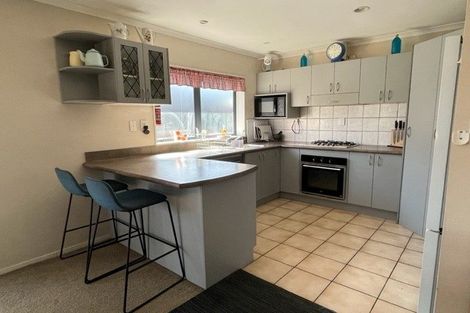 Photo of property in 2/21 Glanworth Place, Dannemora, Auckland, 2016