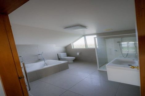 Photo of property in 155a Manly Street, Paraparaumu Beach, Paraparaumu, 5032