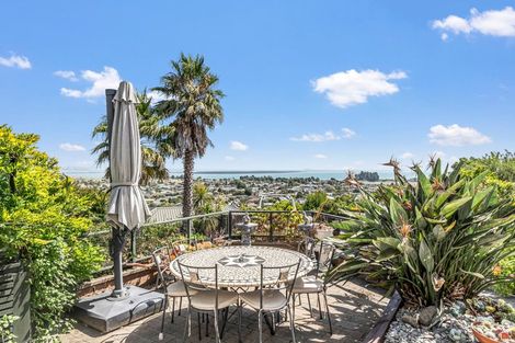 Photo of property in 51 Tosswill Road, Tahunanui, Nelson, 7011