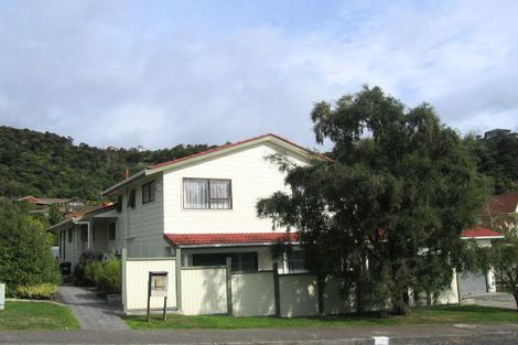 Photo of property in 21 Kurth Crescent, Silverstream, Upper Hutt, 5019