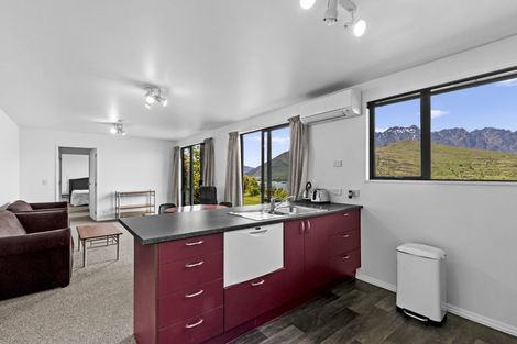 Photo of property in St Andrews Park, 35 Highview Terrace, Queenstown, 9300