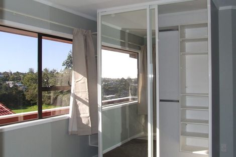 Photo of property in 2 Malters Place, Browns Bay, Auckland, 0630