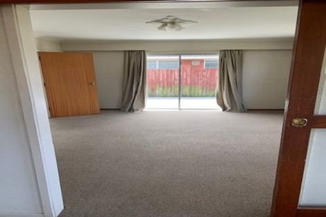 Photo of property in 2/33 Guinness Crescent, Ilam, Christchurch, 8041