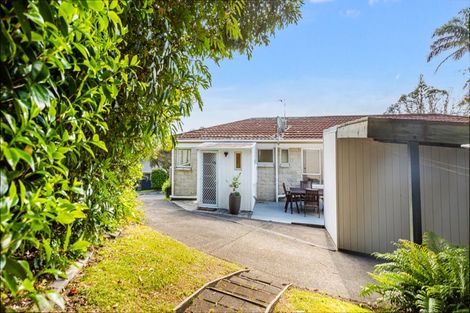 Photo of property in 2/67 Brigantine Drive, Beach Haven, Auckland, 0626
