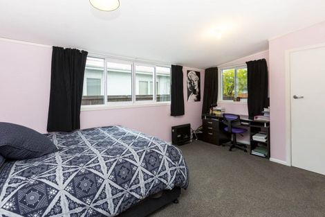 Photo of property in 27 Kiwi Street, Heretaunga, Upper Hutt, 5018