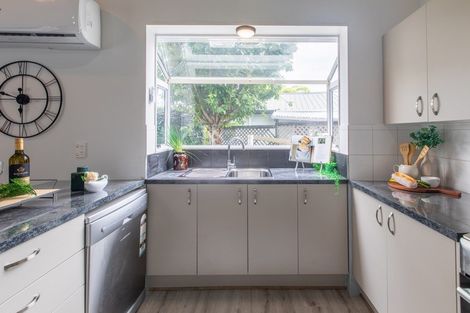 Photo of property in 9 Garland Drive, St Andrews, Hamilton, 3200