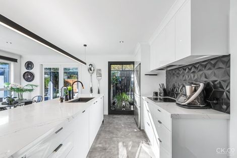 Photo of property in 20 Saint James Avenue, Boulcott, Lower Hutt, 5011