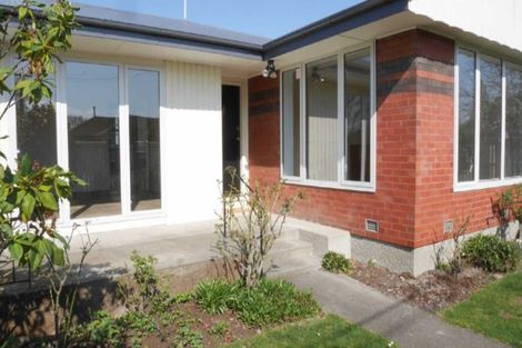 Photo of property in 2/224 Ilam Road, Ilam, Christchurch, 8041