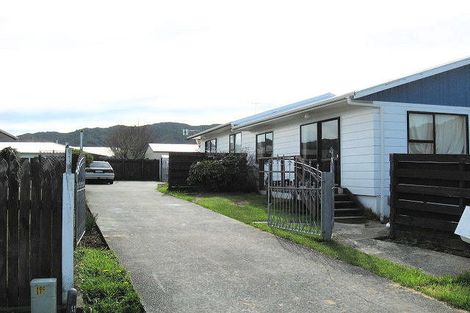 Photo of property in 8b Weymouth Grove, Wainuiomata, Lower Hutt, 5014