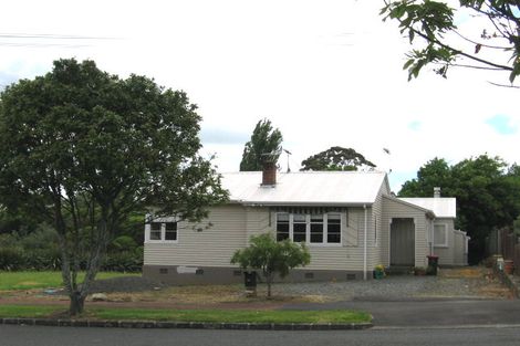 Photo of property in 85 Premier Avenue, Point Chevalier, Auckland, 1022
