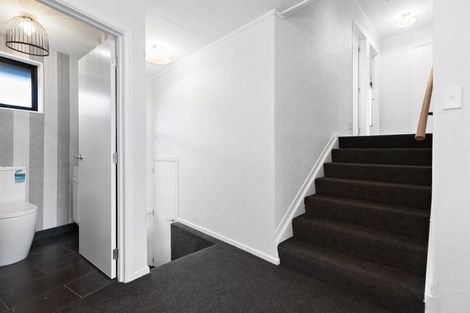 Photo of property in 18 Arnott Street, Alexandra, 9320