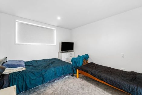 Photo of property in 11/8 Yeovil Road, Te Atatu Peninsula, Auckland, 0610