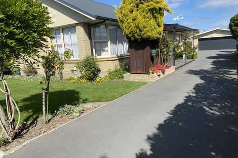 Photo of property in 77 Halberg Street, Dallington, Christchurch, 8061