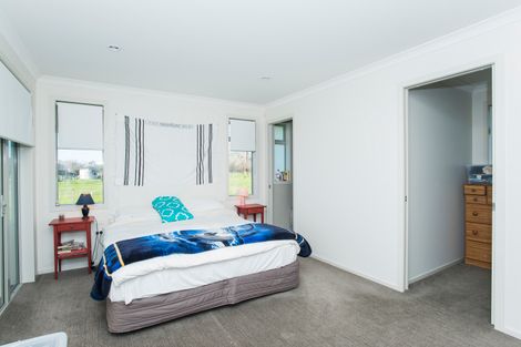 Photo of property in 52 Hamilton Drive, Wainui, Gisborne, 4010