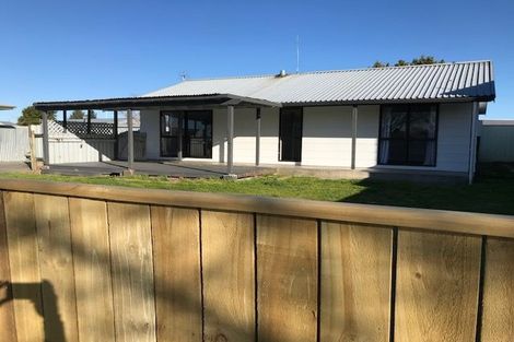 Photo of property in 2 Northlee Place, Flaxmere, Hastings, 4120