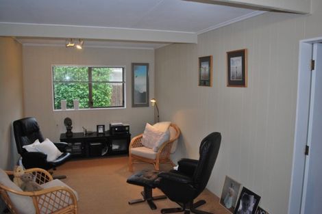 Photo of property in 55 Belvedere Avenue, Waikanae, 5036