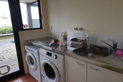 Photo of property in 7 Imran Terrace, Khandallah, Wellington, 6035