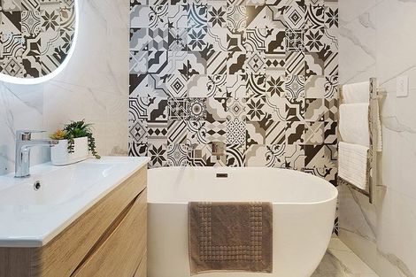 Photo of property in 527d Pakuranga Road, Howick, Auckland, 2010