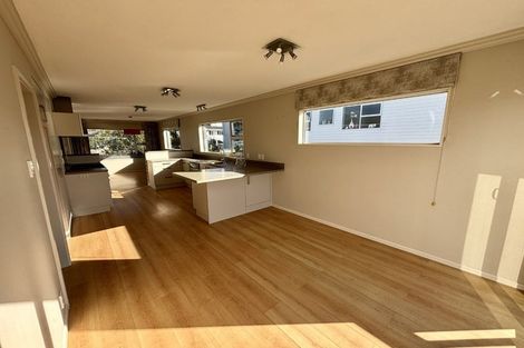 Photo of property in 5 Truro Road, Camborne, Porirua, 5026