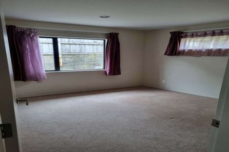 Photo of property in 118a Parkvale Road, Karori, Wellington, 6012