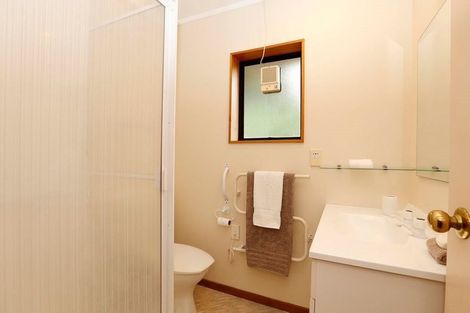 Photo of property in 22 Johnsview Terrace, Hillcrest, Hamilton, 3216